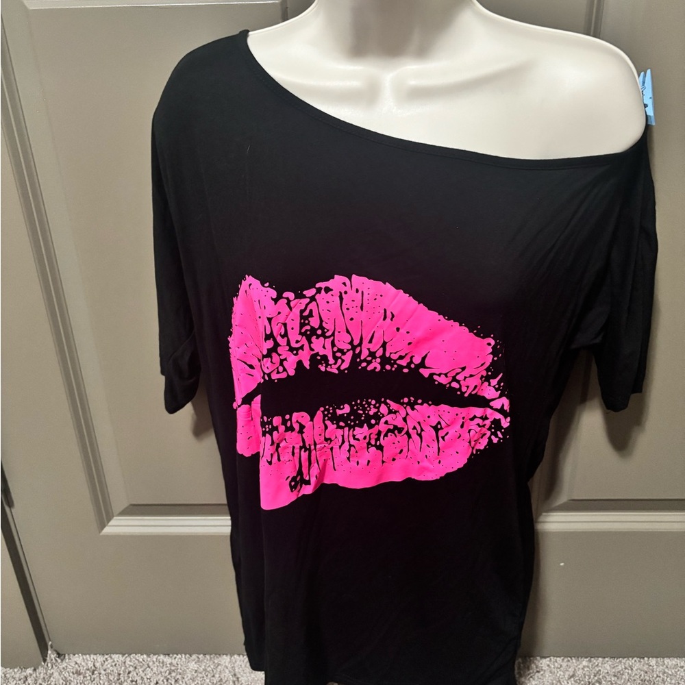 Black Off-Shoulder Top with Pink Lip Print